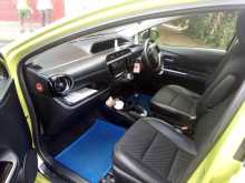 https://riyasewana.com/uploads/toyota-aqua-x-580753325.jpg