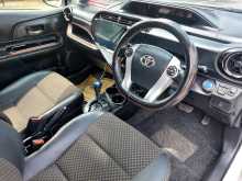 https://riyasewana.com/uploads/toyota-aqua-xurban-13112813426.jpg