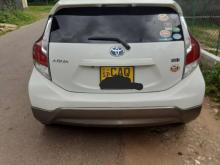 https://riyasewana.com/uploads/toyota-aqua-xurban-171247197005.jpg