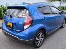 https://riyasewana.com/uploads/toyota-aqua-xurban-19810064593.jpg
