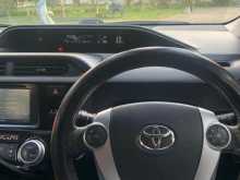 https://riyasewana.com/uploads/toyota-aqua-xurban-28135639785.jpg