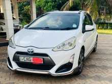 https://riyasewana.com/uploads/toyota-aqua-xurban-28135639862.jpg