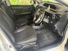 https://riyasewana.com/uploads/toyota-aqua-xurban-28242124801.jpg