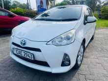 https://riyasewana.com/uploads/toyota-aque-s-21045114432.jpg
