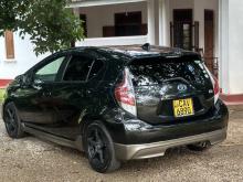 https://riyasewana.com/uploads/toyota-aqva-2015-2116391717183.jpg