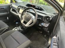 https://riyasewana.com/uploads/toyota-aqva-2015-2116391817964.jpg