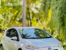 Toyota Aqua 2013 Car