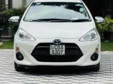 Toyota Aqua 2015 Car
