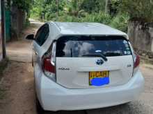 https://riyasewana.com/uploads/toyota-aqwa-2015-921233912422.jpg
