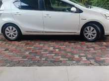 https://riyasewana.com/uploads/toyota-aqwa-g-2013-420365012074.jpg