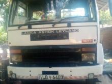 Ashok-Leyland 1613 2006 Lorry