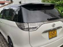 Toyota Estima 2008 Van