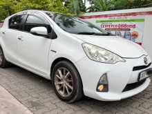 https://riyasewana.com/uploads/toyota-auqa-2012-2710521112813.jpg