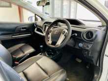 https://riyasewana.com/uploads/toyota-auqa-g-215405222353.jpg