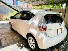 https://riyasewana.com/uploads/toyota-auqa-g-215405222832.jpg