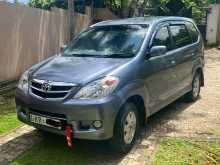 Toyota Avanza 2011 SUV