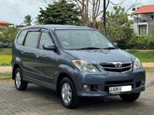 Toyota AVANZA 2010 SUV