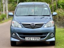 Toyota Avanza G 2011 Car