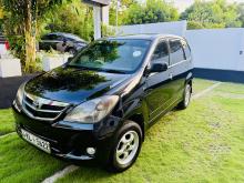 Toyota Avanza G 2010 Car