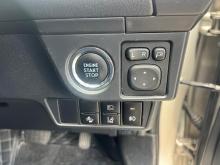 https://riyasewana.com/uploads/toyota-axio--29251210125.jpg