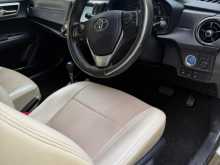 https://riyasewana.com/uploads/toyota-axio-10101321783.jpg