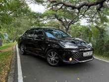 https://riyasewana.com/uploads/toyota-axio-114341122163.jpg