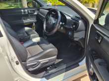 https://riyasewana.com/uploads/toyota-axio-1318181275.jpg