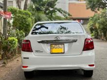 https://riyasewana.com/uploads/toyota-axio-1510121824081.jpg