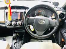 https://riyasewana.com/uploads/toyota-axio-161-20114314434.jpg