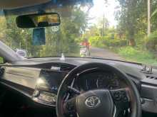 https://riyasewana.com/uploads/toyota-axio-2014-198240012034.jpg