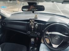 https://riyasewana.com/uploads/toyota-axio-2015-1820464517885.jpg