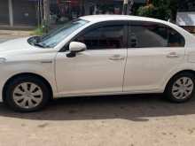 https://riyasewana.com/uploads/toyota-axio-2015-2015-1820454212532.jpg