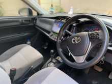 https://riyasewana.com/uploads/toyota-axio-2015-2419410912664.jpg