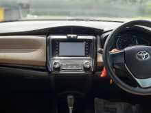 https://riyasewana.com/uploads/toyota-axio-21114316304.jpg