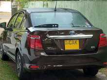https://riyasewana.com/uploads/toyota-axio-2220157443.jpg