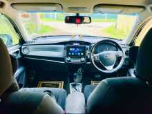 https://riyasewana.com/uploads/toyota-axio-271338184352.jpg