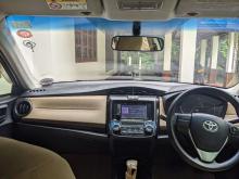 https://riyasewana.com/uploads/toyota-axio-311735266166.jpg