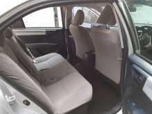 https://riyasewana.com/uploads/toyota-axio-421362763.jpg