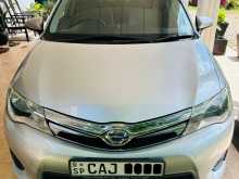Toyota Axio 2013 Car
