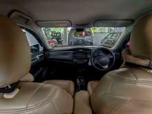 https://riyasewana.com/uploads/toyota-axio-711575253.jpg