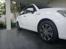 https://riyasewana.com/uploads/toyota-axio-81820224132.jpg