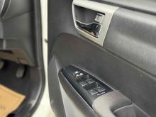 https://riyasewana.com/uploads/toyota-axio-g-112512224873.jpg
