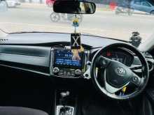 https://riyasewana.com/uploads/toyota-axio-g-121036144313.jpg