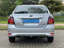 https://riyasewana.com/uploads/toyota-axio-g-12143103943.jpg