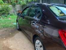 https://riyasewana.com/uploads/toyota-axio-g-12222724884.jpg