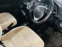 https://riyasewana.com/uploads/toyota-axio-g-141028116705.jpg
