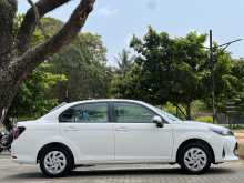 https://riyasewana.com/uploads/toyota-axio-g-15105917773.jpg