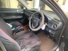 https://riyasewana.com/uploads/toyota-axio-g-1921114224182.jpg