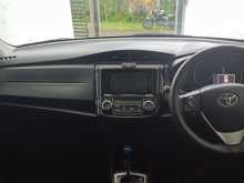 https://riyasewana.com/uploads/toyota-axio-g-198131393.jpg