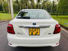 https://riyasewana.com/uploads/toyota-axio-g-2016-1318211412213.jpg